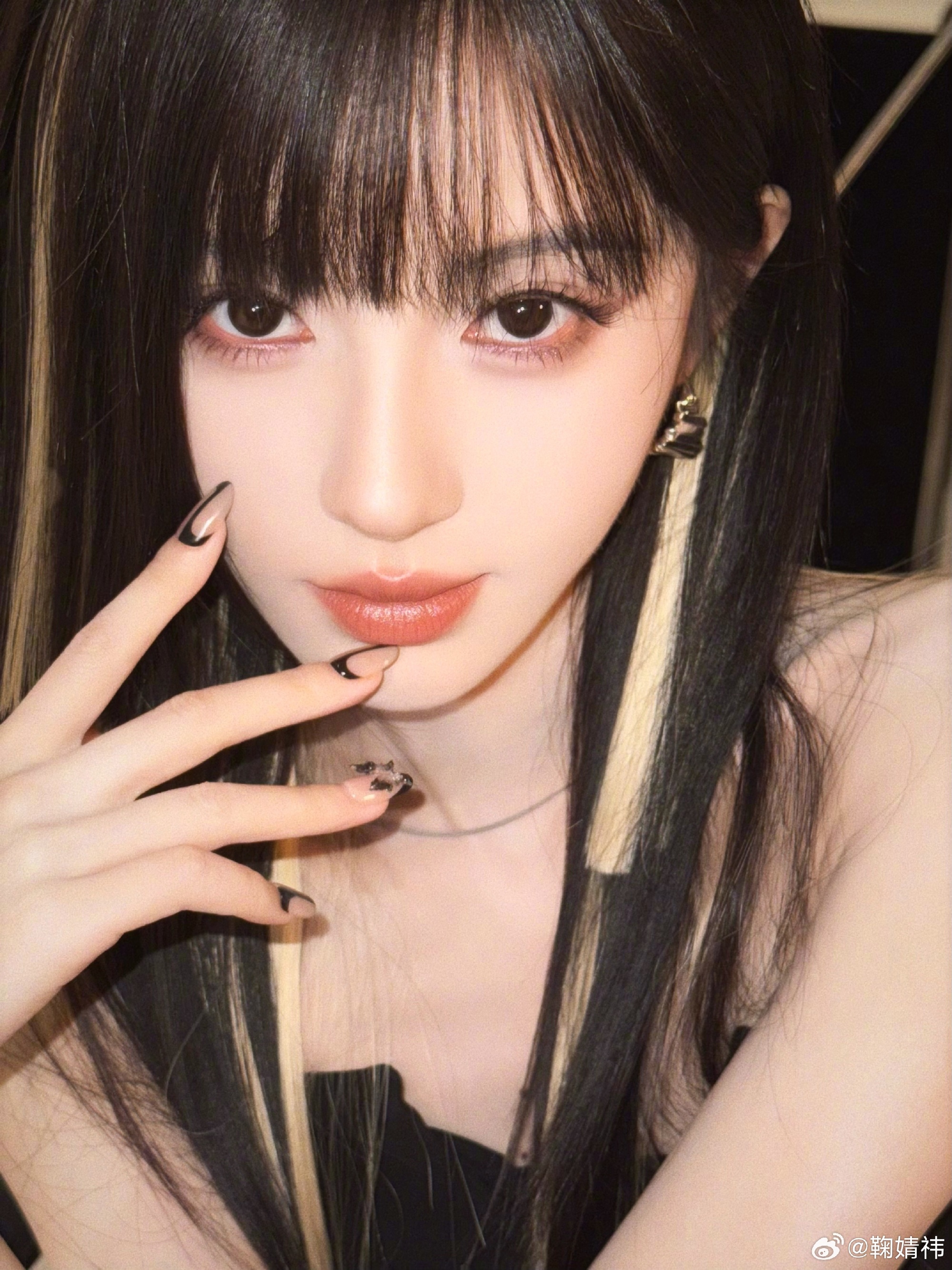 鞠婧祎